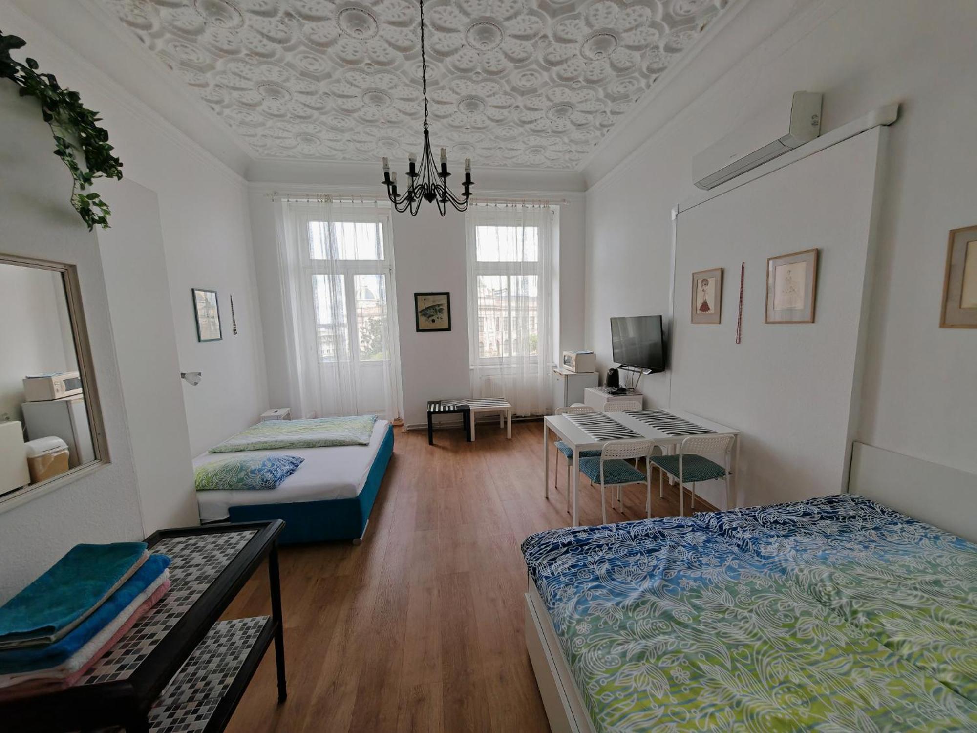 Apartments Katarina Prague Exterior photo