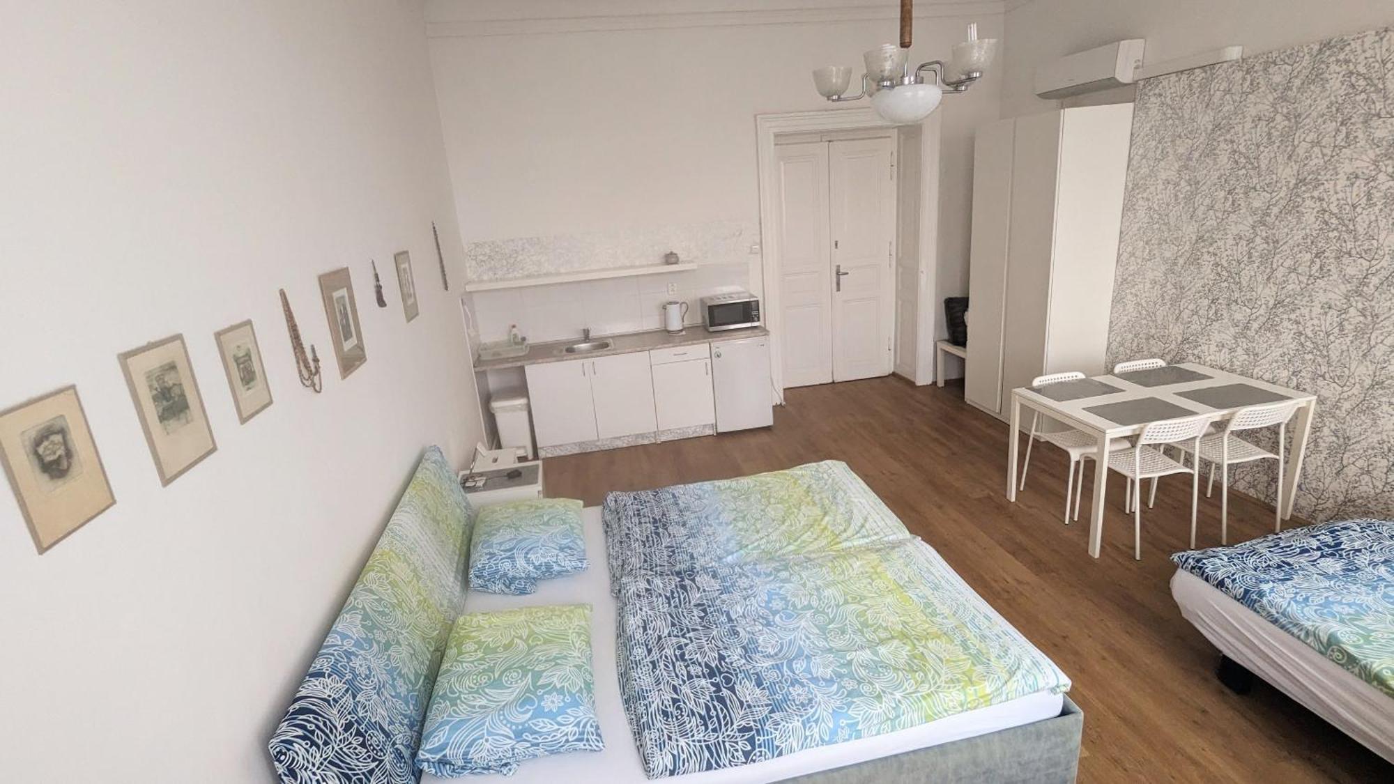 Apartments Katarina Prague Exterior photo